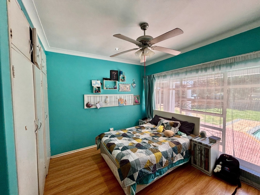 4 Bedroom Property for Sale in Flamwood North West